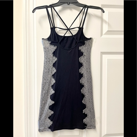 Sassy Free People bodycon dress! - Picture 3 of 7